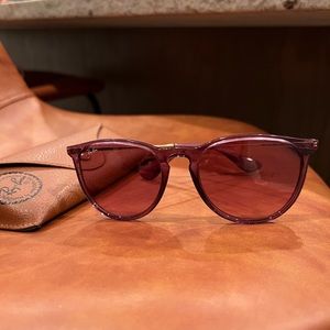 Ray-Ban Erika Classic, Transparent Violet